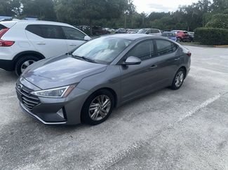 Used 2019 Hyundai Elantra SEL image 1