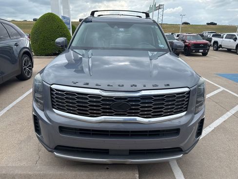Used 2020 Kia Telluride S w/ S 8 Passenger Seating Package image 2