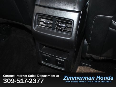 Used 2016 Ford Edge SEL w/ Equipment Group 201A AWD/4WD image 9