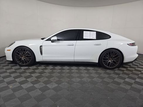 Used 2022 Porsche Panamera 4 Platinum Edition AWD/4WD image 8