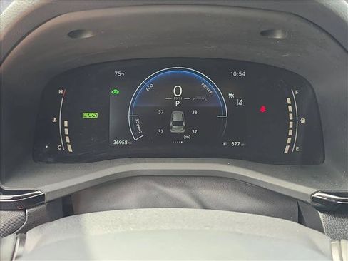 Used 2025 Toyota Camry LE FWD image 11