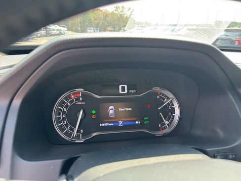 Used 2023 Honda Ridgeline RTL-E image 15