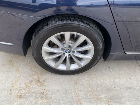 Used 2018 BMW 740i xDrive image 14