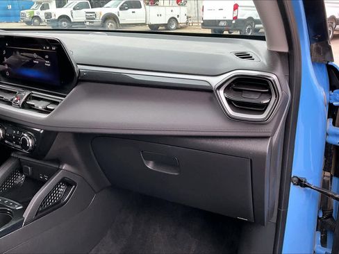 Used 2024 Chevrolet TrailBlazer LT w/ Driver Confidence Package image 17