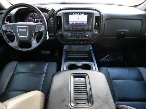 Used 2018 GMC Sierra 1500 SLT image 11