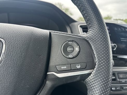 Certified 2023 Honda Passport EX-L image 22