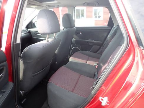 Used 2006 MAZDA MAZDA3 s FWD image 9