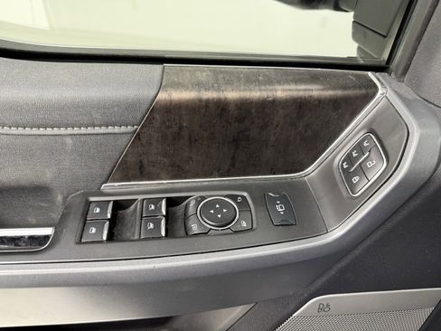 Used 2023 Ford F250 Lariat w/ Lariat Ultimate Package image 15