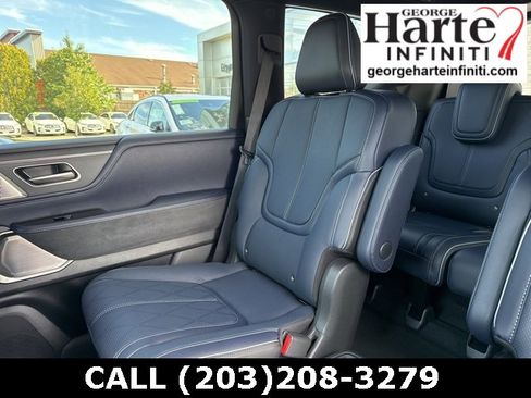 New 2026 INFINITI QX80 4WD w/ Sport Exterior Package image 17