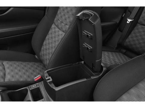 Used 2022 Nissan Rogue Sport SV AWD/4WD image 17