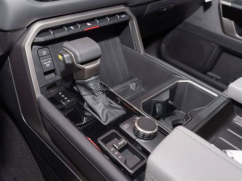 New 2026 Toyota Tundra Limited AWD/4WD image 14