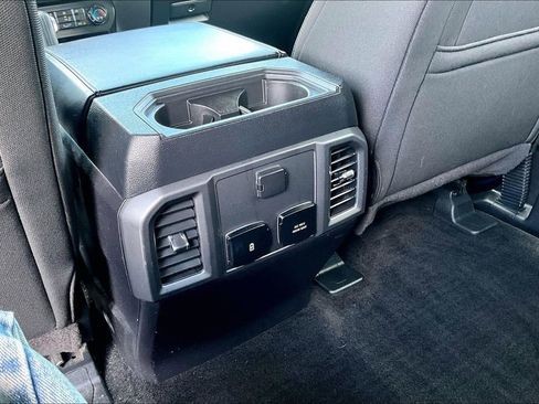 Used 2017 Ford F150 XLT w/ Equipment Group 302A Luxury AWD/4WD image 10