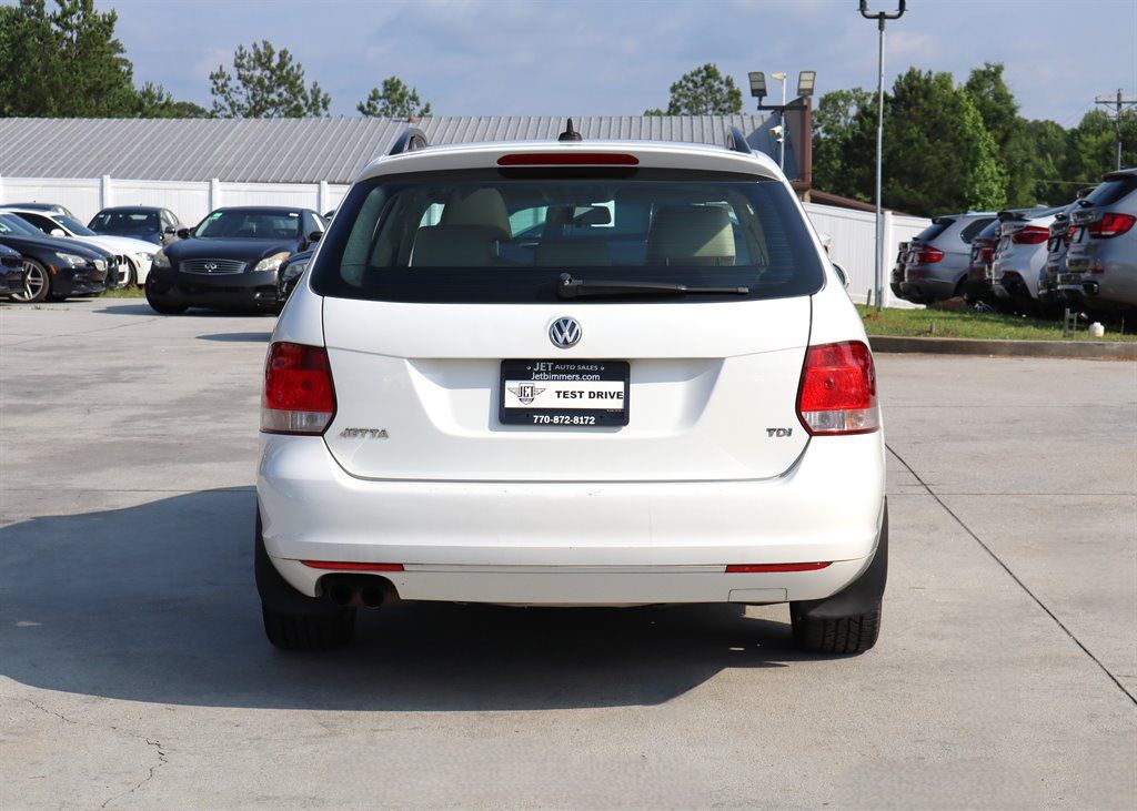 Used 2012 Volkswagen Jetta TDI FWD image 6