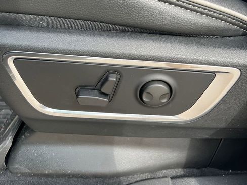 Used 2026 RAM 1500 Laramie image 15