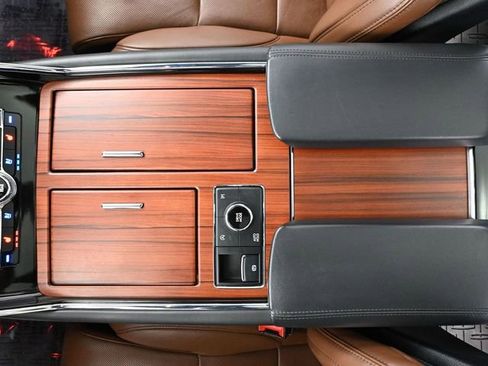 Used 2024 Lincoln Navigator Reserve w/ Equipment Group 201A image 38