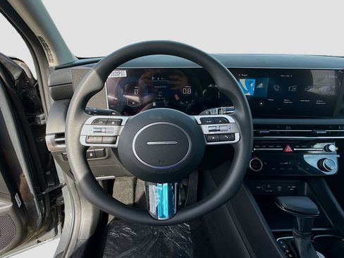 New 2026 Hyundai Tucson SEL image 8