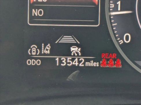 Used 2024 Lexus RX 350 Premium image 8