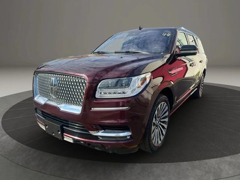 Used 2019 Lincoln Navigator L Reserve w/ Cargo Package AWD/4WD image 1