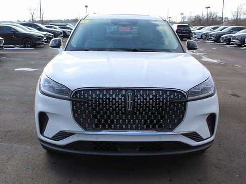 New 2026 Lincoln Aviator Reserve image 8