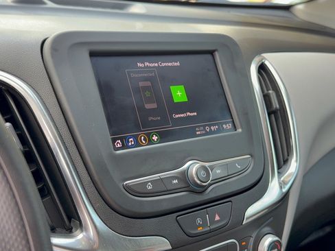 Certified 2024 Chevrolet Equinox LS FWD image 23