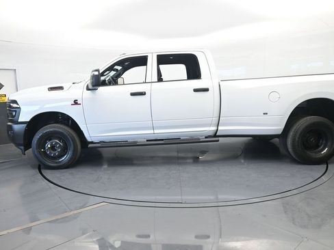Used 2026 RAM 3500 Tradesman AWD/4WD image 3