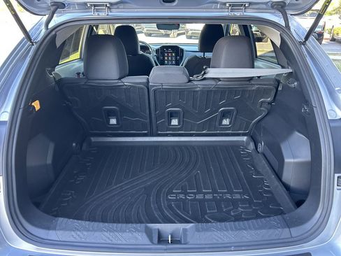 Certified 2025 Subaru Crosstrek 2.0i Premium image 11
