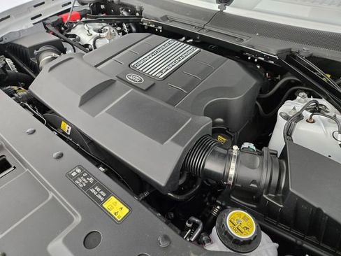New 2026 Land Rover Defender 130 V8 AWD/4WD image 19