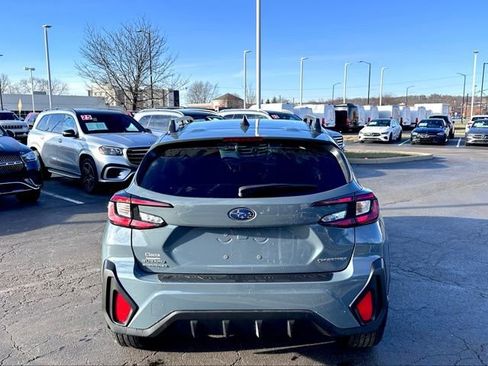 Used 2025 Subaru Crosstrek 2.0i Premium image 8