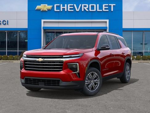 New 2027 Chevrolet Traverse LT FWD image 6