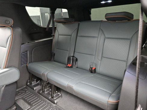 Used 2026 GMC Yukon XL AT4 w/ AT4 Premium Plus Package AWD/4WD image 35