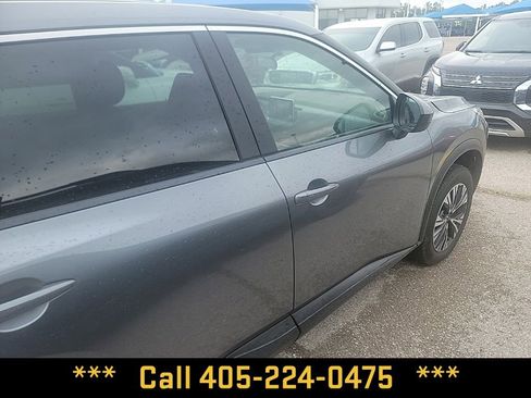 Used 2023 Nissan Rogue SV FWD image 23