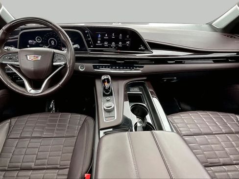 Used 2024 Cadillac Escalade Sport Platinum w/ LPO, ONYX Package RWD image 16