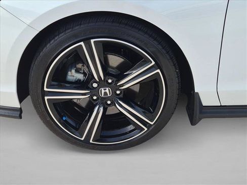 Used 2024 Honda Accord Sport image 22