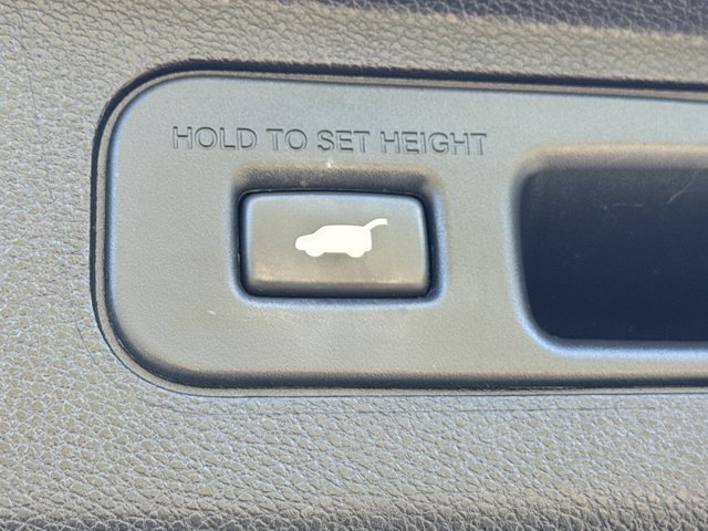 Used 2023 Honda Odyssey Elite image 19