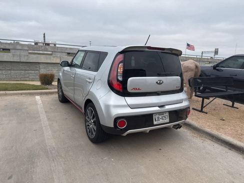 Used 2019 Kia Soul ! image 6