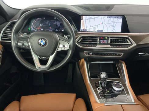 Certified 2022 BMW X6 xDrive40i w/ Premium Package image 9
