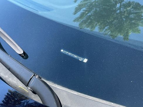 Used 2025 Toyota RAV4 XLE w/ Convenience Package image 32