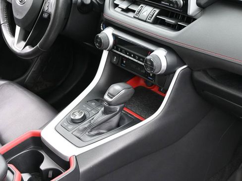 Used 2020 Toyota RAV4 TRD Off-Road image 36