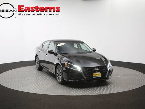 Used 2023 Nissan Altima 2.5 SV AWD/4WD image 49
