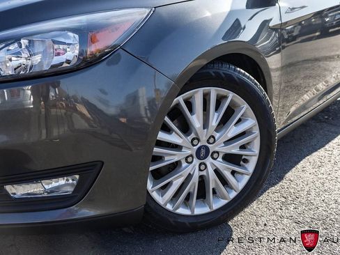Used 2018 Ford Focus Titanium image 42