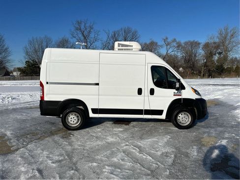 Used 2019 RAM ProMaster 2500 image 2
