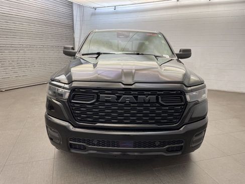 New 2026 RAM 1500 Express image 6