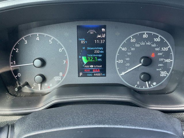 Used 2024 Toyota Corolla Cross LE FWD image 25