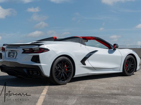 Used 2023 Chevrolet Corvette Stingray Premium Conv w/ Stealth Interior Trim Package RWD image 6