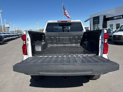 Used 2025 Chevrolet Silverado 1500 LT w/ Work Truck Package AWD/4WD image 29