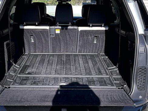 Used 2023 Land Rover Discovery HSE R-Dynamic image 22