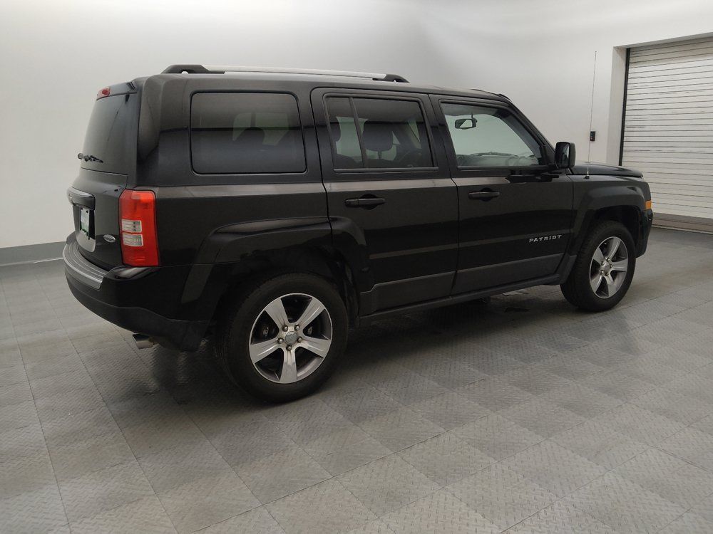 Used 2017 Jeep Patriot High Altitude AWD/4WD image 10