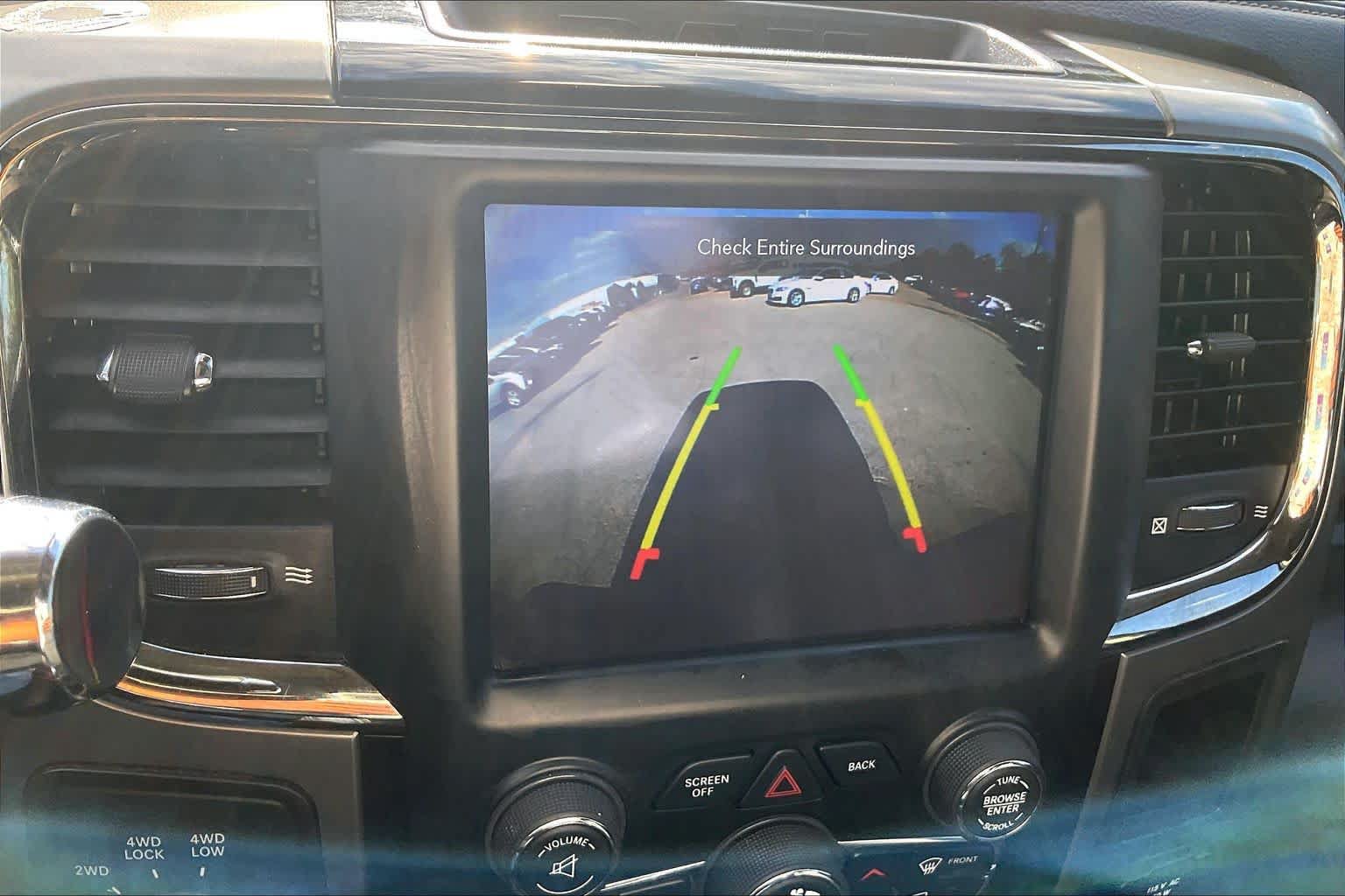 Used 2018 RAM 2500 Laramie w/ Sport Appearance Group AWD/4WD image 26