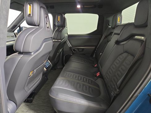 Used 2022 Rivian R1T Launch Edition AWD/4WD image 21