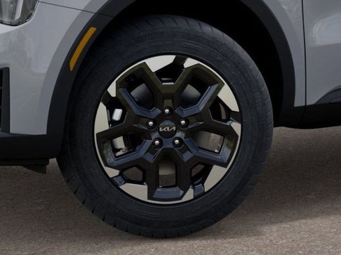 New 2026 Kia Sorento S image 12
